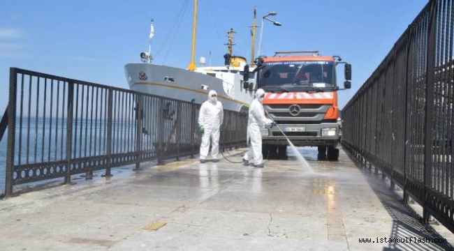 Adalar'da Temizlik Çalışmaları Sürüyor