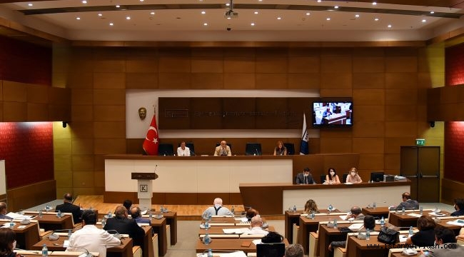 Kadıköy'de Havai Fişek Kullanımı Yasaklandı