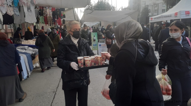 Üsküdar CHP'den Pazar Yeri Çıkarması