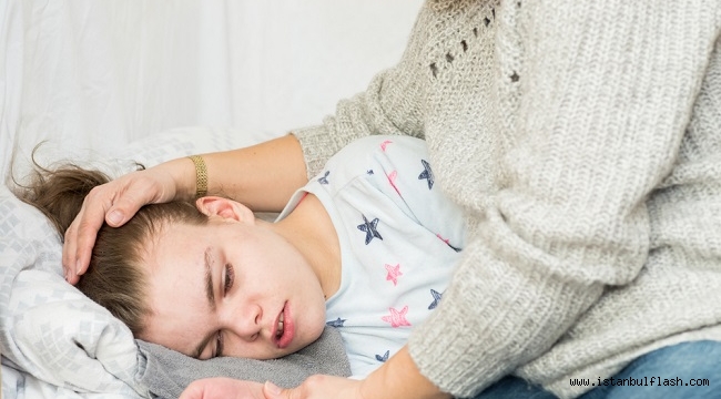 Uzmanı Uyardı: Epilepsi de Bu Belirtilere Dikkat! Gözünüzde Işık Çakması Varsa Dikkat!