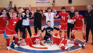 TFF MERAL-CELAL ARAS SPOR LİSESİ FUTSAL TAKIMI ADINI YARI FİNALE YAZDIRDI