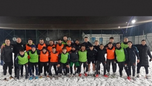 BEYKOZ YENİMAHALLESPOR YENİ SEZON KADROSUNU AÇIKLADI