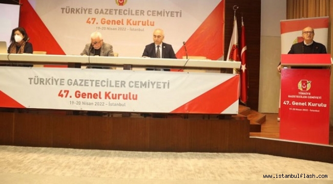 Olcayto: "Artık Gazetecilik İktidarın Haberlerini Yayan Bir Kuruluş Haline Geliyor"