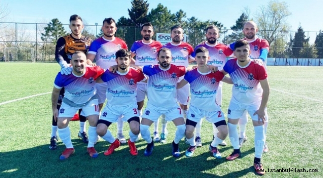 RÜZGARLIBAHÇESPOR 5 GOLLE İLK 3 PUANI KAPTI