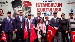 İSTANBUL'UN KURTULUŞU GÜLHANE PARKINDA COŞKUYLA KUTLANDI