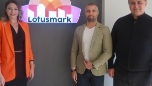 GAYRİMENKUL DÜNYASININ YENİ YÜZÜ: "LOTUSMARK"