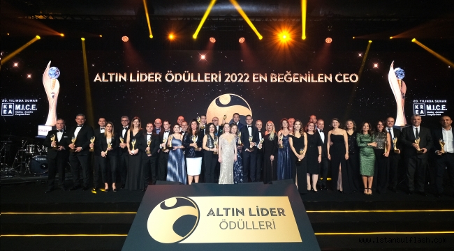 YILIN ALTIN LİDERLERİ ÖDÜLLENDİRİLDİ