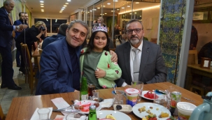 SELİM TEMURCİ, SEÇİM ÇALIŞMALARININ STARTINI ÜSKÜDAR'DA VERDİ