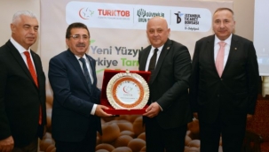 TOHUMCULUK SEKTÖRÜ TAMAMEN YERLİ VE MİLLİ TOHUMLAR İÇİN SEFERBER OLDU