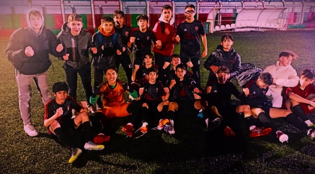 PAŞABAHÇE U14 GENÇLERİ 12 GOLLE COŞTU