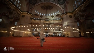 İBB'NİN TEMİZLİK HİZMETİ VERDİĞİ SELATİN CAMİ SAYISI 42'YE ÇIKTI