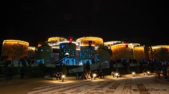 BEYKOZ'UN YENİ KÜLTÜR, SANAT ve YAŞAM ALANI BURAY KONSERİYLE KAPILARINI AÇTI!