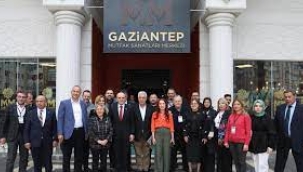 GAZİANTEPTE ÜRETİCİLERLE ALICILARIN BULUŞMASI SES GETİRDİ