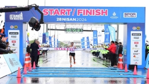 19. İSTANBUL YARI MARATONU'NU ERKEKLERDE FASLI, KADINLARDA KENYALI ATLET KAZANDI