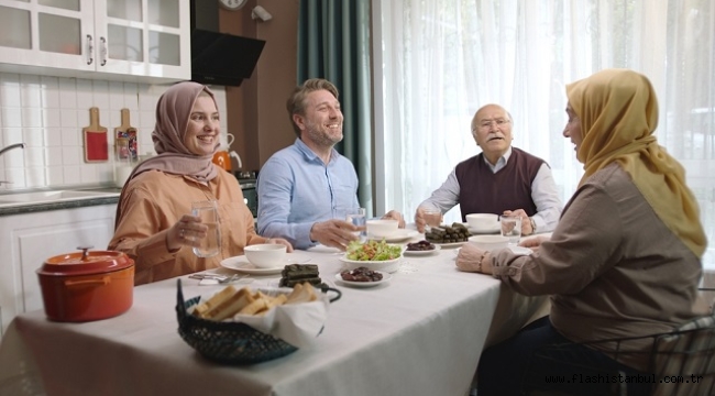 İFTAR SOFRALARINDA GÜNLÜK KONULARI KONUŞMAYIN!..