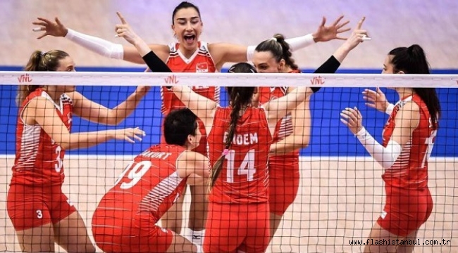 FİLENİN SULTANLARI DOMİNİK CUMHURİYETİ'Nİ DE GEÇTİ: 3-1