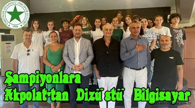 Şampiyonlara Akpolat'tan Dizüstü Bilgisayar