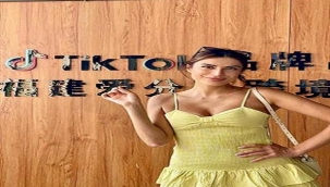 MANKEN DUYGU ÇAKMAK TIK-TOK'UN MERKEZİNİ ZİYARET ETTİ