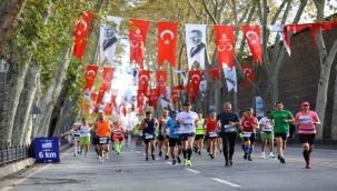 46. İSTANBUL MARATONU İLKLERE KOŞUYOR