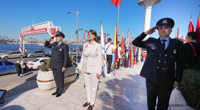 ÜSKÜDAR'DA 29 EKİM CUMHURİYET BAYRAMI COŞKUYLA KUTLANDI