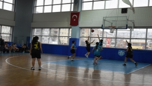 PENDİK'TE 3X3 BASKETBOL TURNUVASI HEYECANI