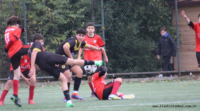 ÇUBUKLU GENÇLERİ KANLICA STADINDA 2 PUAN BIRAKTI 1-1