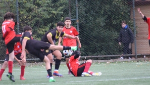 ÇUBUKLU GENÇLERİ KANLICA STADINDA 2 PUAN BIRAKTI 1-1