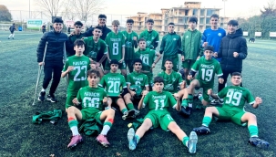 KAVACIKSPOR U16 YAŞ GRUBUNDA ŞAMPİYONLUK YAŞIYOR