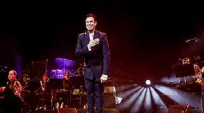 MARIO FRANGOULIS GÜÇLÜ YORUMU VE EŞSİZ ENERJİSİYLE UNUTULMAZ BİR GECE YAŞATTI