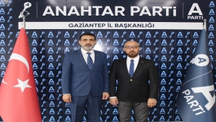 AYKUT ŞAŞMAZ ANAHTAR PARTİ ŞEHİTKAMİL İLÇE BAŞKANLIĞI'NA GETİRİLDİ