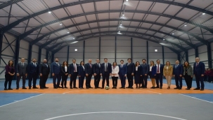 EGİAD ORTAOKULU SPOR SALONU TAMAMLANDI