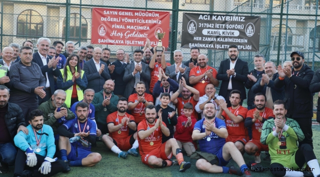 İETT GARAJLARI FUTBOL TURNUVASINDA ŞAMPİYON BEYKOZ OLDU