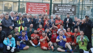 İETT GARAJLARI FUTBOL TURNUVASINDA ŞAMPİYON BEYKOZ OLDU