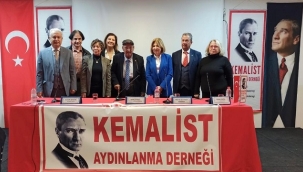 KEMALİST AYDINLANMA DERNEĞİ'NDEN İZMİR'DE ÇEVRE VE DEMOKRASİ PANELİ