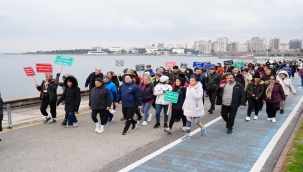 KADIKÖY BELEDİYESİ'NDEN DÜNYA OBEZİTE GÜNÜ'NDE FARKINDALIK YÜRÜYÜŞÜ