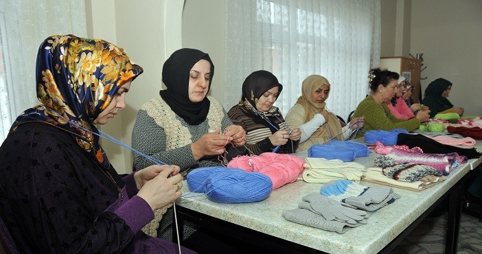 Gaziosmanpaşa'dan Halep'e 'Sevgi Yumağı'