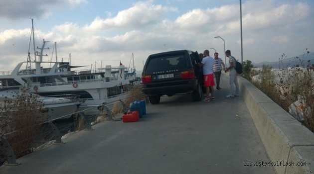 KÜÇÜKYALI'DAKİ MENDİREK ADETA OTOPARK HALİNE GELDİ!..